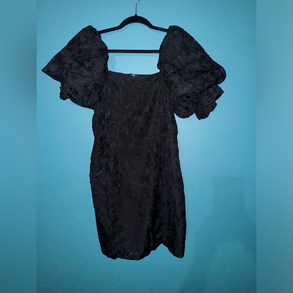 Women’s Ruffle Puff Sleeve Dress size medium. Mia Joy by Joyfolie